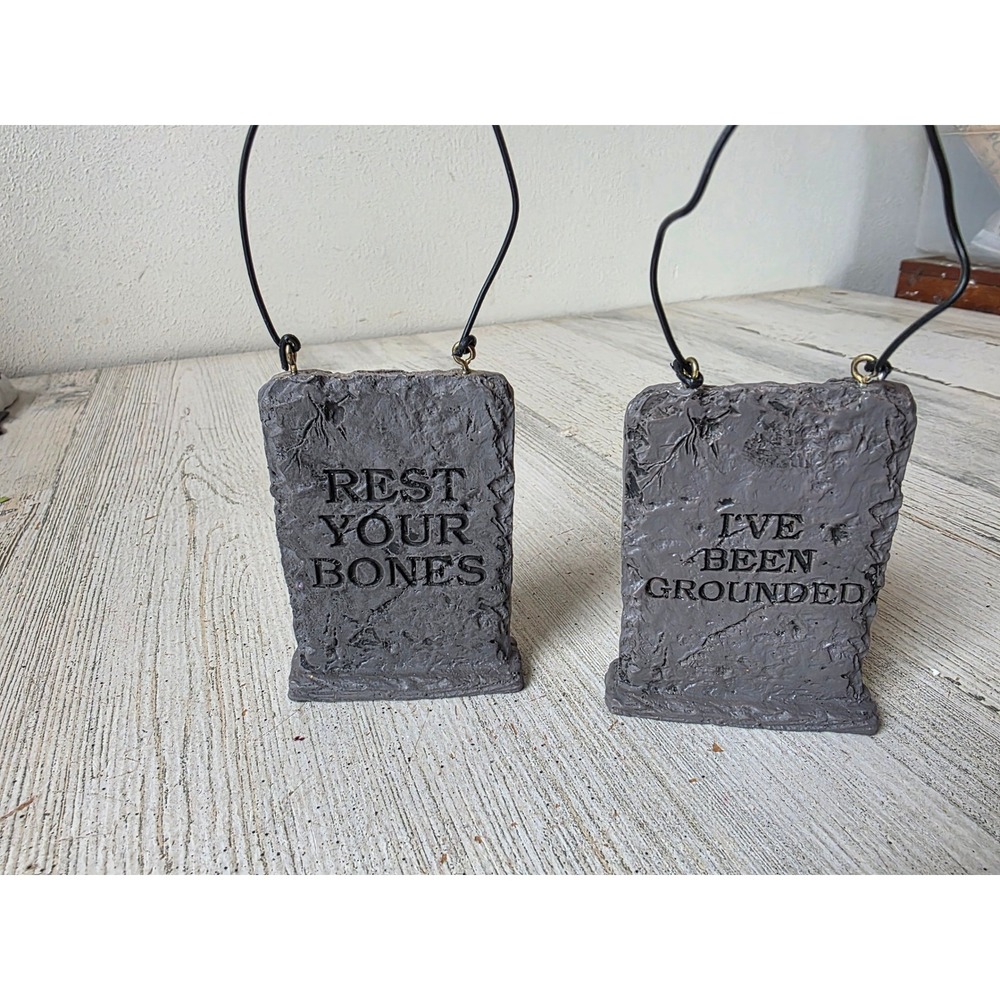 Mini tombstone cemetery ornament Halloween tree decor